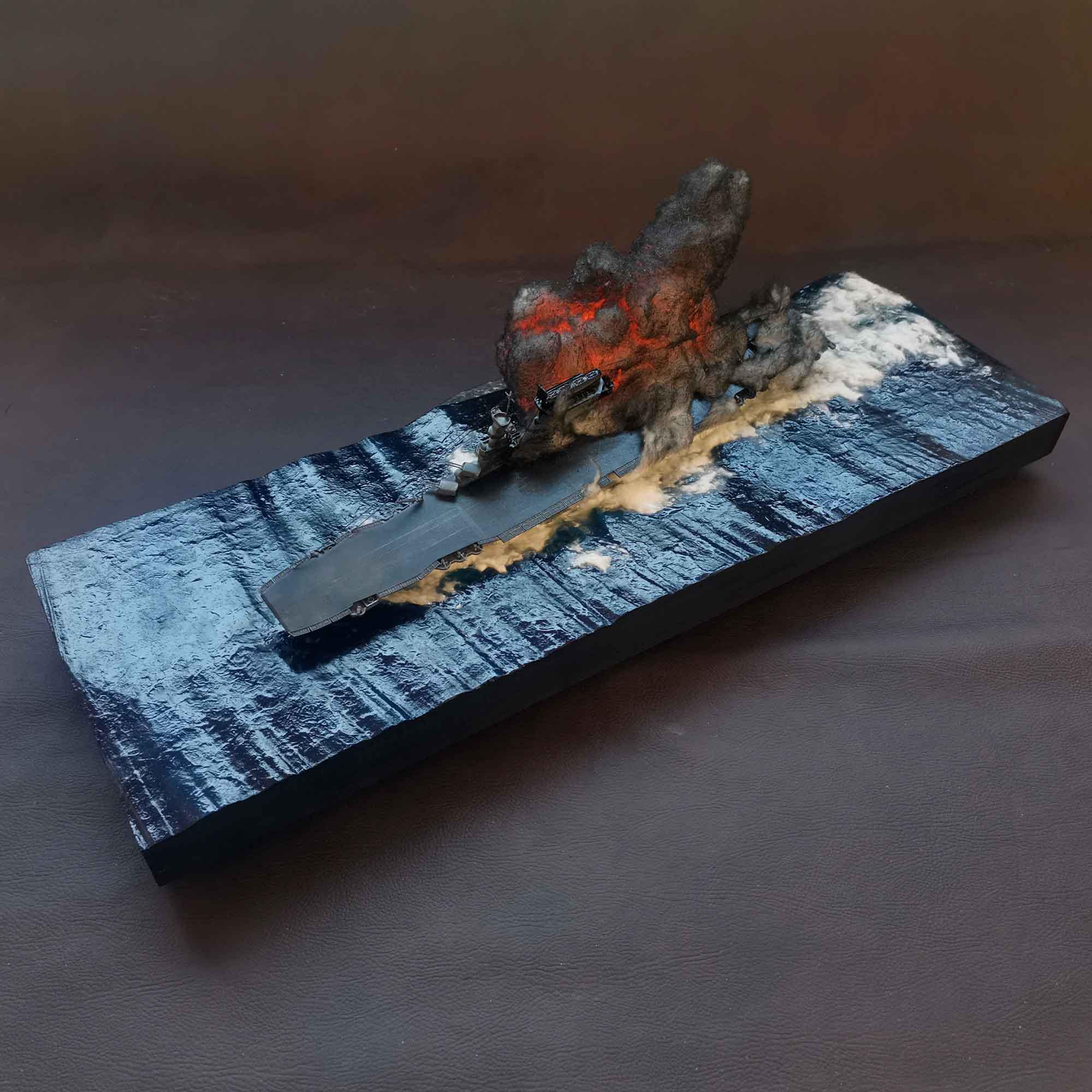 Diorama hundimiento portaaviones USS CV 2 Lexington.